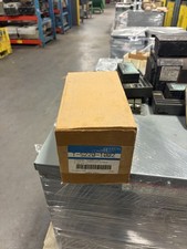 Johnson Controls T-5220-1002 Transmitter NEW picture