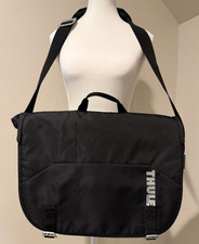THULE Messenger Padded Transit Work Crossbody Laptop Black picture
