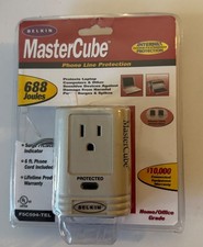 BELKIN MASTER CUBE Phone Line Internet Protection 688 JOULES 6' Phone cord incl picture