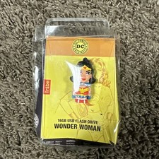 Tribe FD031503 DC Comics - Wonder Woman -16 GB USB Flash Drive pkg dmg picture