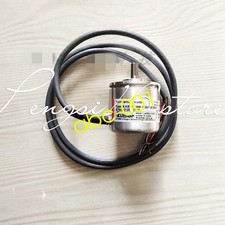 1x 8.KIS40.136B.1024.P03.0008 encoder picture