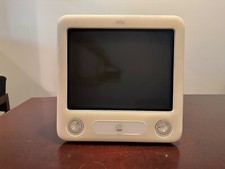 Local Pickup Only - Apple eMac G4/700MHz (17-inch, 2002) picture
