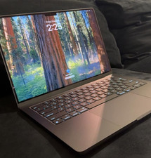 Excellent 2024 Apple MacBook Pro 14