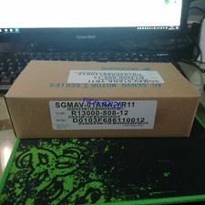 1PC YASKAWA SGMAV-01ANA-YR11 Servo Motor SGMAV01ANAYR11 New Expedited Shipping picture