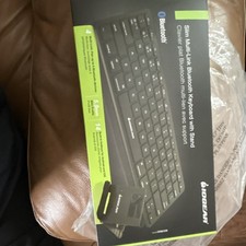IOGEAR Slim Bluetooth Keyboard GKB632B Multi-Link Built-in Stand Black picture