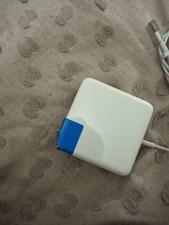 Apple 85W Genuine MacBook MagSafe AC Adapter - White picture