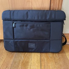 Grid By Targus Black High Impact Slipcase For Laptop/Macbook 15.6