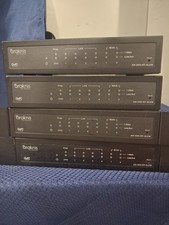 Araknis AN-300-RT-4L2W Dual-WAN Gigabit VPN Router 300 Series, Pre Owned picture