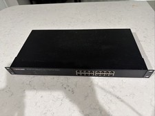 Intellinet 16-Port Fast Ethernet PoE(100 Mbit/s)+ Switch-Model:560405 picture