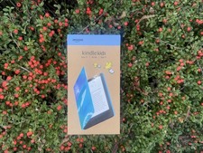 Amazon Kindle Kids 11th Gen 2024 16GB Ocean Explorer Sealed Gift picture