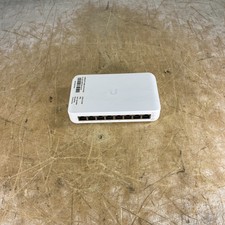 UBIQUITI USW-LITE-8-POE GIGABIT ETHERNET SWITCH picture