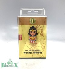 Tribe DC Originals Wonder Woman USB Flash Drive (16 GB) Keychain NEW picture