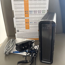 ARRIS SURFboard SBG10 DOCSIS 3.0 16x4 Gigabit Cable Modem & AC1600 Wi-Fi Router picture