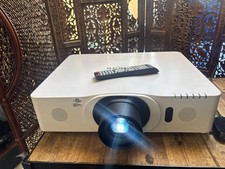 Hitachi CP-WU8451 3LCD WUXGA HD Projector 5000 Lumens New Lamp 0 Hour / Remote picture