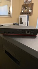 Lenovo ThinkPad Universal Thunderbolt picture