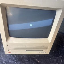 Apple Macintosh SE All-in-One Computer M5011 1MB RAM 20SC Hard Disk Powers On picture