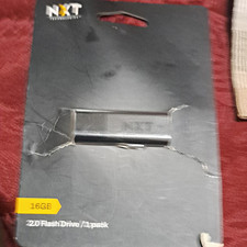 NXT Technologies 16GB USB 2.0 Retractable Flash Drive w/ LED Light Black NX27988 picture