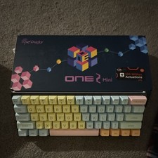Ducky One 2 Mini Mini (yellow switches), Multicolor Keycaps, English QWERTY  picture