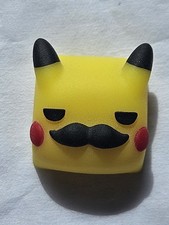 Systematik - ARTISAN KEYCAP Key MX Stem YELLOW Mustachu Mustache Pikachu picture