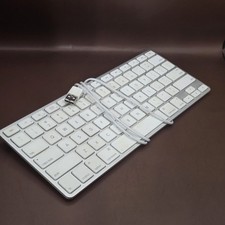 Apple Wired Keyboard A1242 - US English Plug In Traditional Typing Tested picture