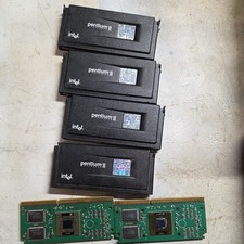 Lot of 6 - Intel Pentium II Processor  SL2W8. not tested/ gold recovery  picture