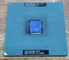 Intel Pentium III Socket 370 933mhz 256KB 133 FSB 1.75V SL52Q Coppermine Core picture
