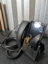 Ubiquiti Networks UniFi Talk UVP Touch IP Phone Touchscreen 1-Line Black picture