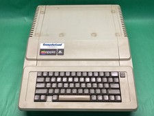 Apple II IIe Computer A2S2064 - NO PSU - FOR PARTS / REPAIR - UNTESTED picture