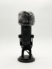 Logitech Creators Blue Yeti USB Microphone picture
