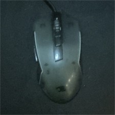 IBUYPOWER gaming mouse Chimera M7 with programmable buttons  picture
