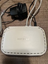 NetGear FS605 V3 5-Port External Switch 10/100 Mbps with power supply picture