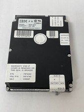 IBM WDS-3200 Hard Drive Disk 200MB 3.5 SCSI, 79F4042 L8 picture