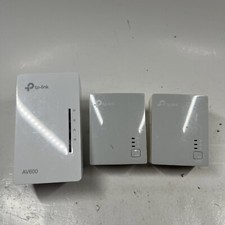 TP-Link TL-WPA4220KIT AV600 300Mbps Powerline Ethernet Adapter Starter KIT picture