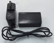 Luxul XVS-F5 5-Port Mini Fast Ethernet Switch w/Power Supply  o688 picture