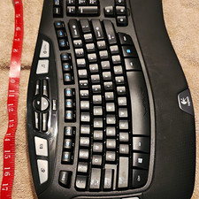 Logitech K350 Ergonomic Wireless Keyboard, Multimedia Function Keys, Black picture