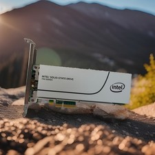 Intel 750 Series SSD 1.2TB SSDPEDMW012T4 Health 99%+ Crystal disk picture