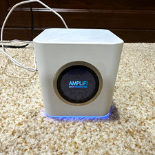 Ubiquiti Networks AmpliFi Dual-Band Wi‑Fi Router White 4-Port Ethernet picture