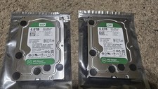 2 x Western Digital WD40EZRX-00SPEB0 4TB 3.5