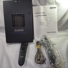 Sanyo PLC-XU07N Multimedia Projector 3LCD 800 Lumens picture