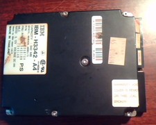 Hard Disk Drive IDE IBM IBM-H3342-A4 342MB 53G8704 54G0168 D43146  picture