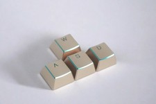 Aluminum Alloy Shine Through Translucent Gaming Metal Mechanical Keycaps For picture