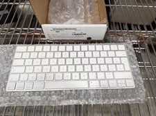 Wireless Magic Keyboard Kazakh/Czech/Chinese Euro/Slovak/Portuguese MLA22LL/A picture