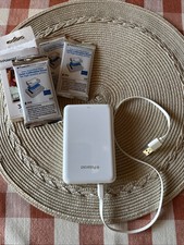 Polaroid ZIP Mobile Mini Photo Printer - White (POLMP01W) ZINK Zero Ink Tech picture