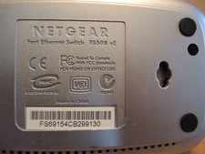 NETGEAR FS608 v2 8 Port 100Mbps Fast Ethernet  Network Switch Silver 7.5 VDC .8a picture