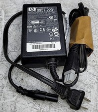 HP 0957-2231 AC Power Adapter Grey Tip 32V 375mA/ 16V 500mA picture