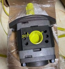 1pcs VOITH Rotary Gear Pump IPVAP5-32-101 High Pressure Internal Gear Pump picture
