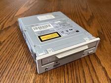 Compact disk RU CD-Rom Drive picture