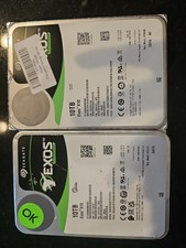 2x Seagate Exos 3.5