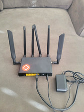 Pronto Networks PC61 Tri-Band Wireless/Wired Router Black PC-61C4-MW6 picture