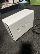 Excellenet Condition - Synology 2 bay NAS diskstation DS 220j (diskless) picture